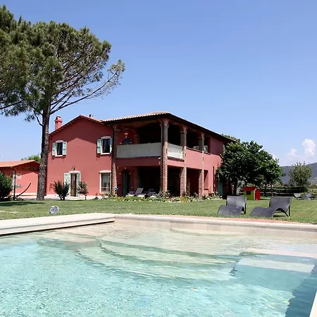 Фермерский дом Borgo San Giuliano