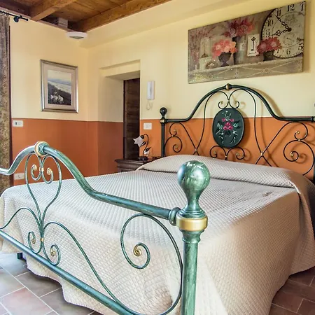 Borgo San Giuliano Фермерский дом Bagno Roselle