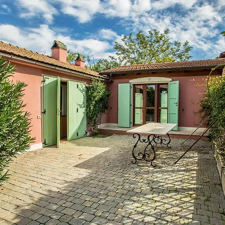 Borgo San Giuliano Фермерский дом Bagno Roselle