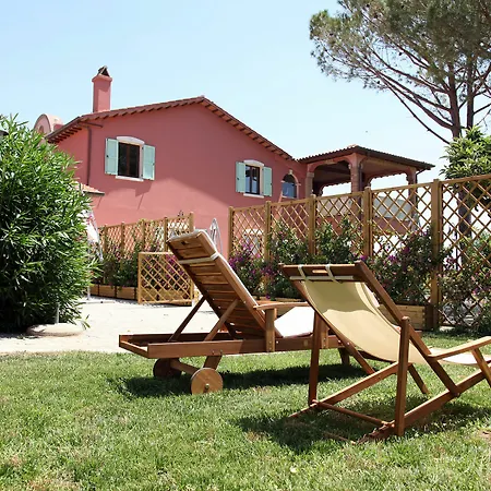 Фермерский дом Borgo San Giuliano Bagno Roselle