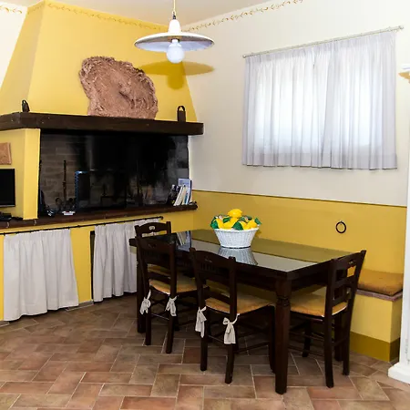 Фермерский дом Borgo San Giuliano