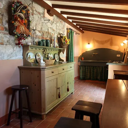 Фермерский дом Borgo San Giuliano Bagno Roselle