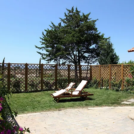 Фермерский дом Borgo San Giuliano Bagno Roselle